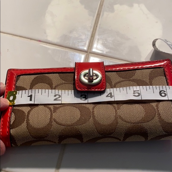 Coach Wallet - Picture 7 of 9